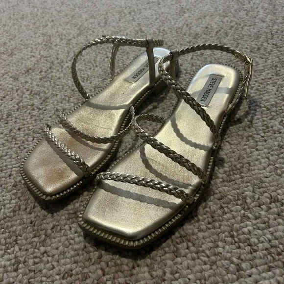 Steve Madden Darleena Gold Braided Strappy Sandals - Picture 3 of 4
